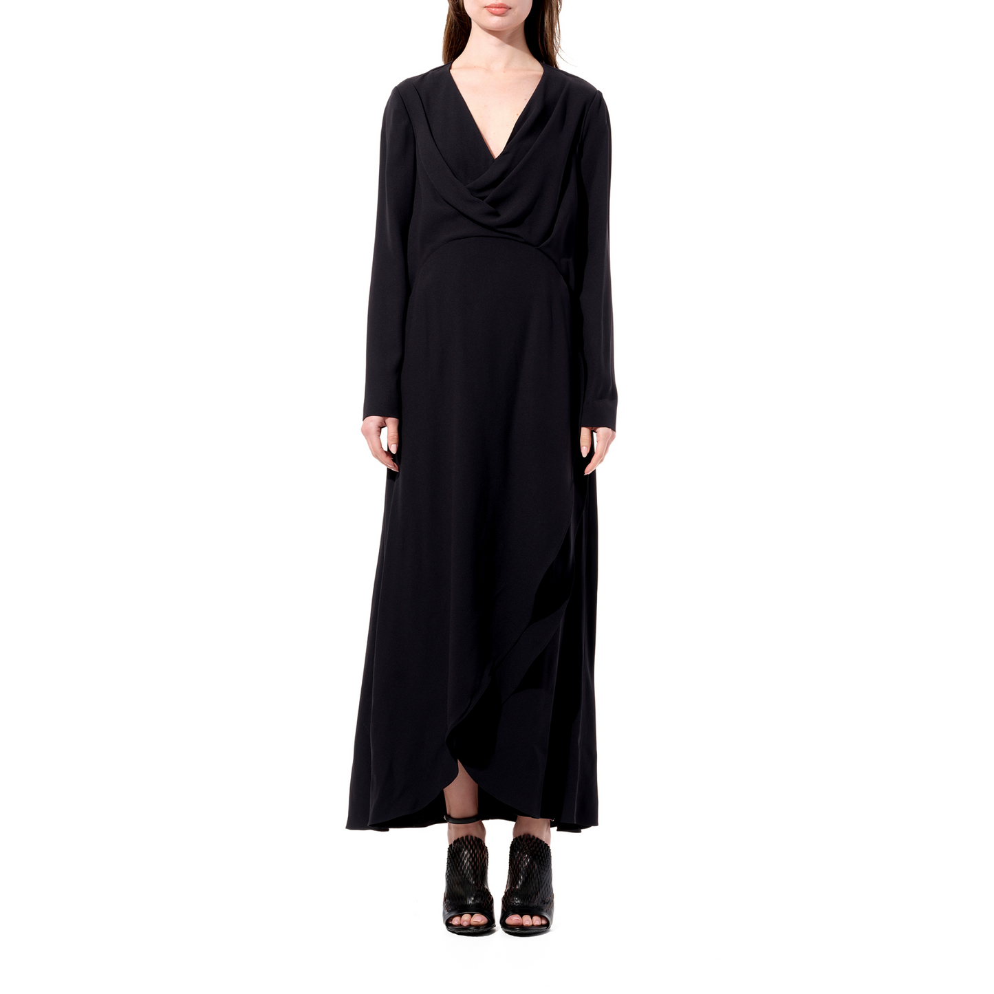 Breezy Long Sleeve Gown in Black