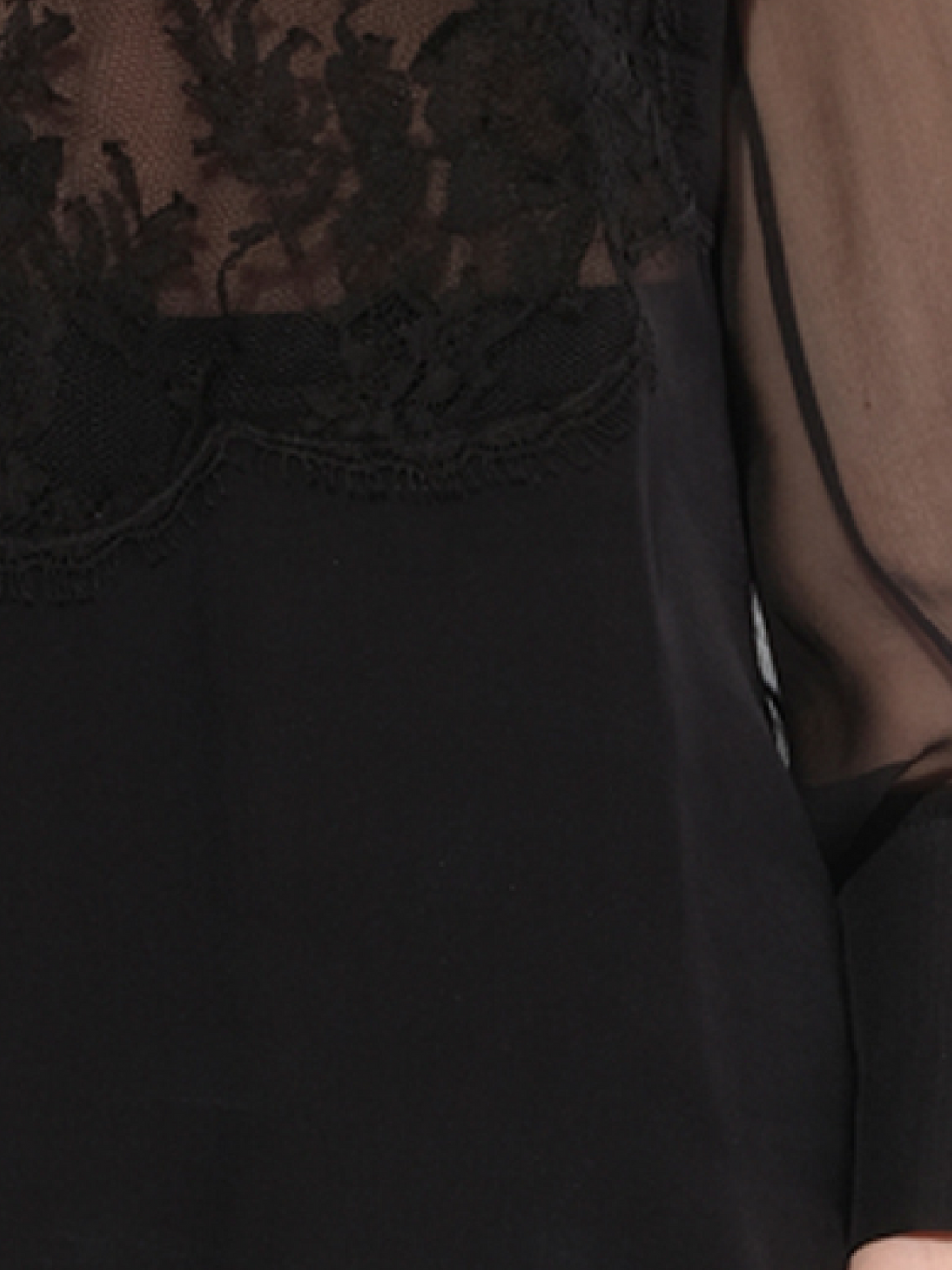 Podium Blouse in Black