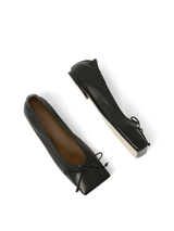 Les Ballerines Ballet in Black Top View | JACQUEMUS
