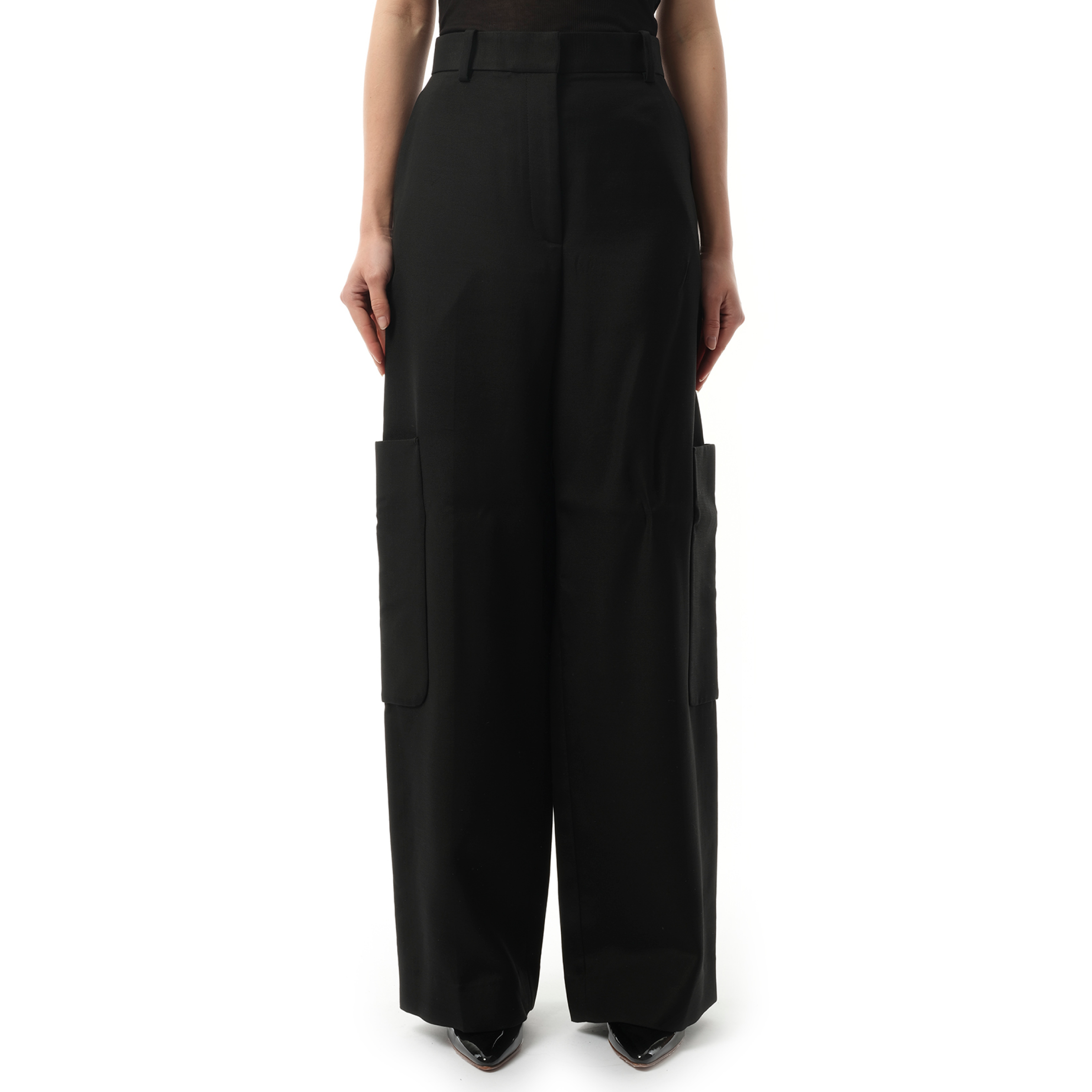 Caiton Pant in Black