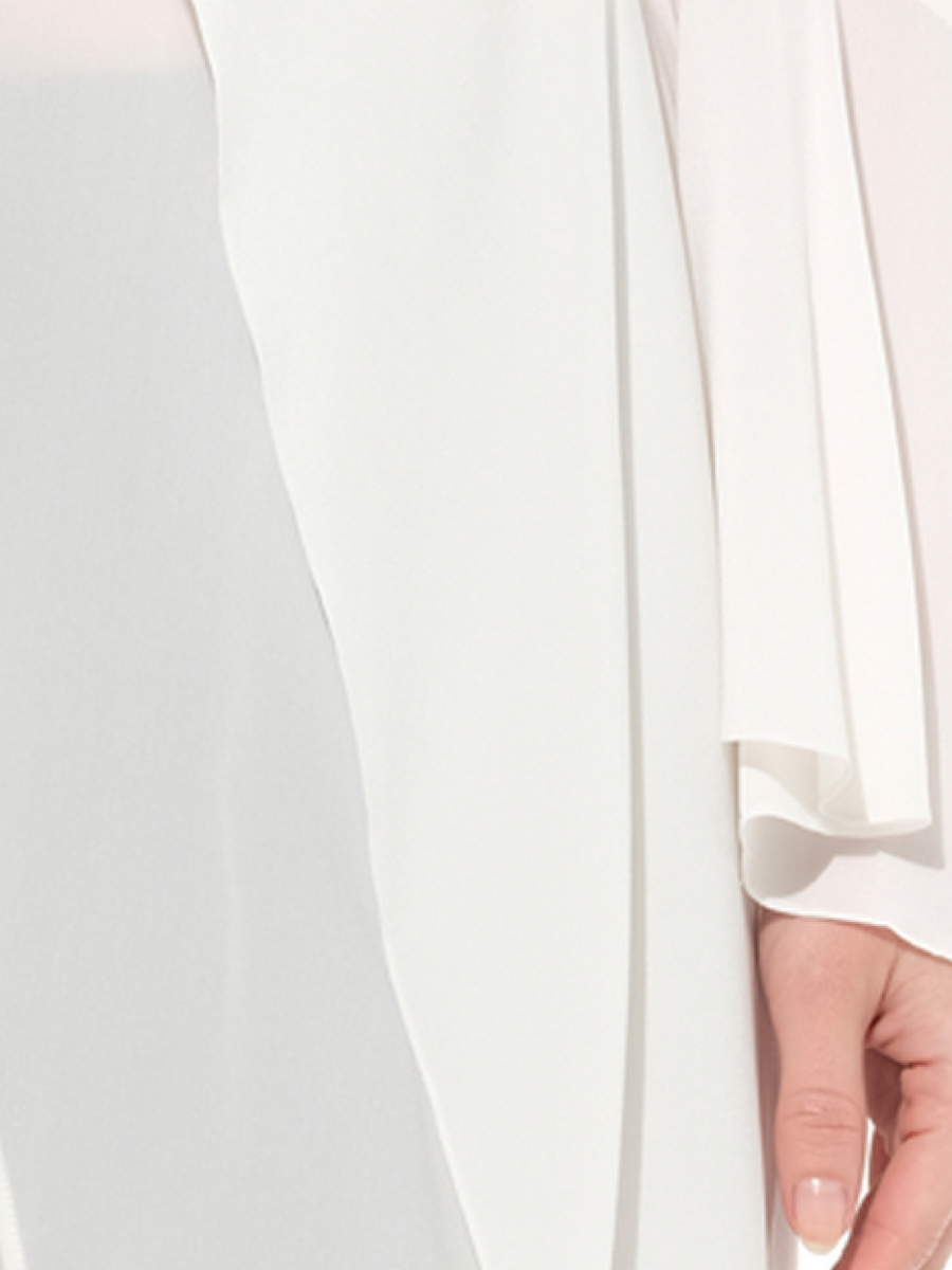 Blouse in White