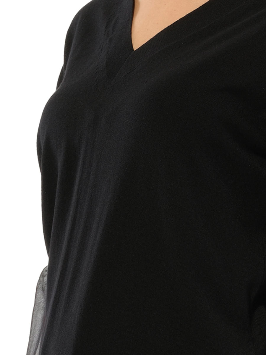 Classic Pullover in Black