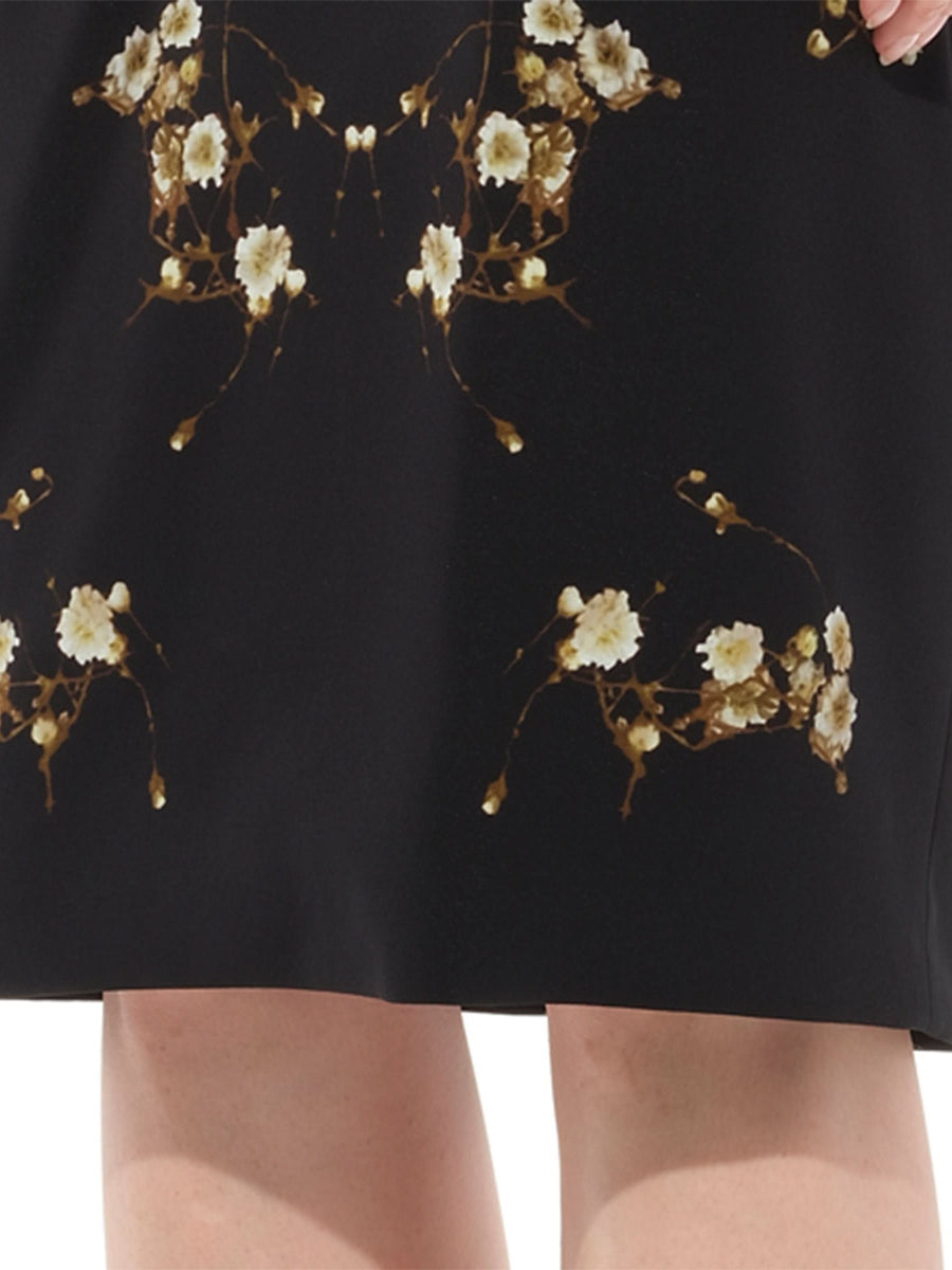 Short Skirt in Black