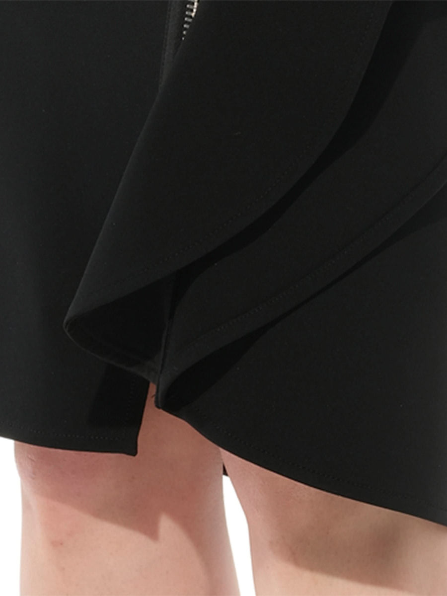 Short Skirt in Black
