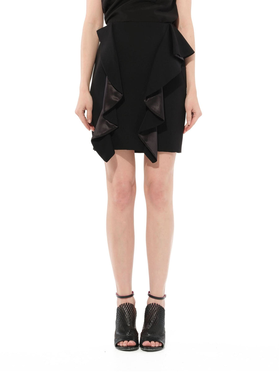 Short Skirt in Black