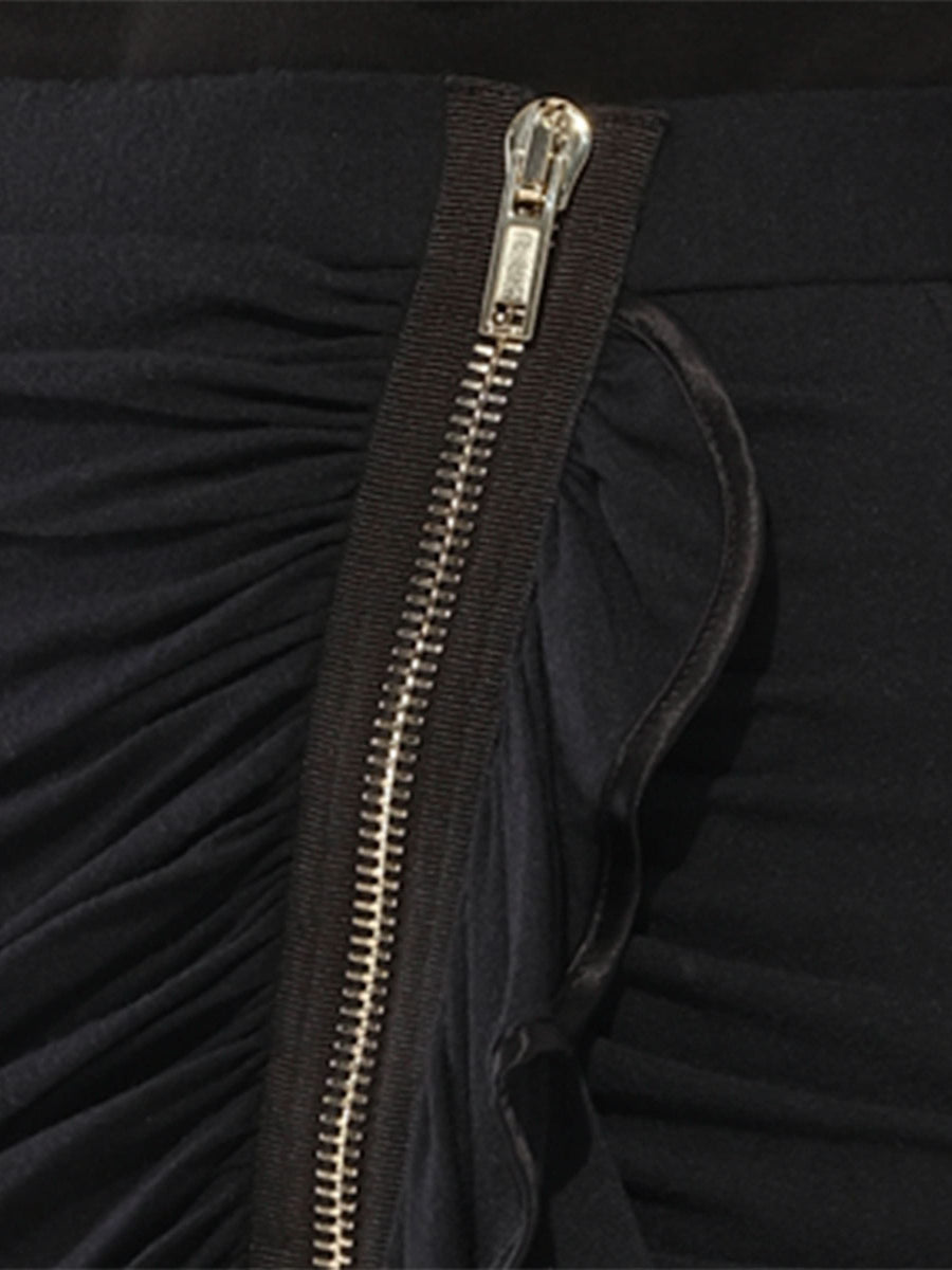 Zip Skirt in Black