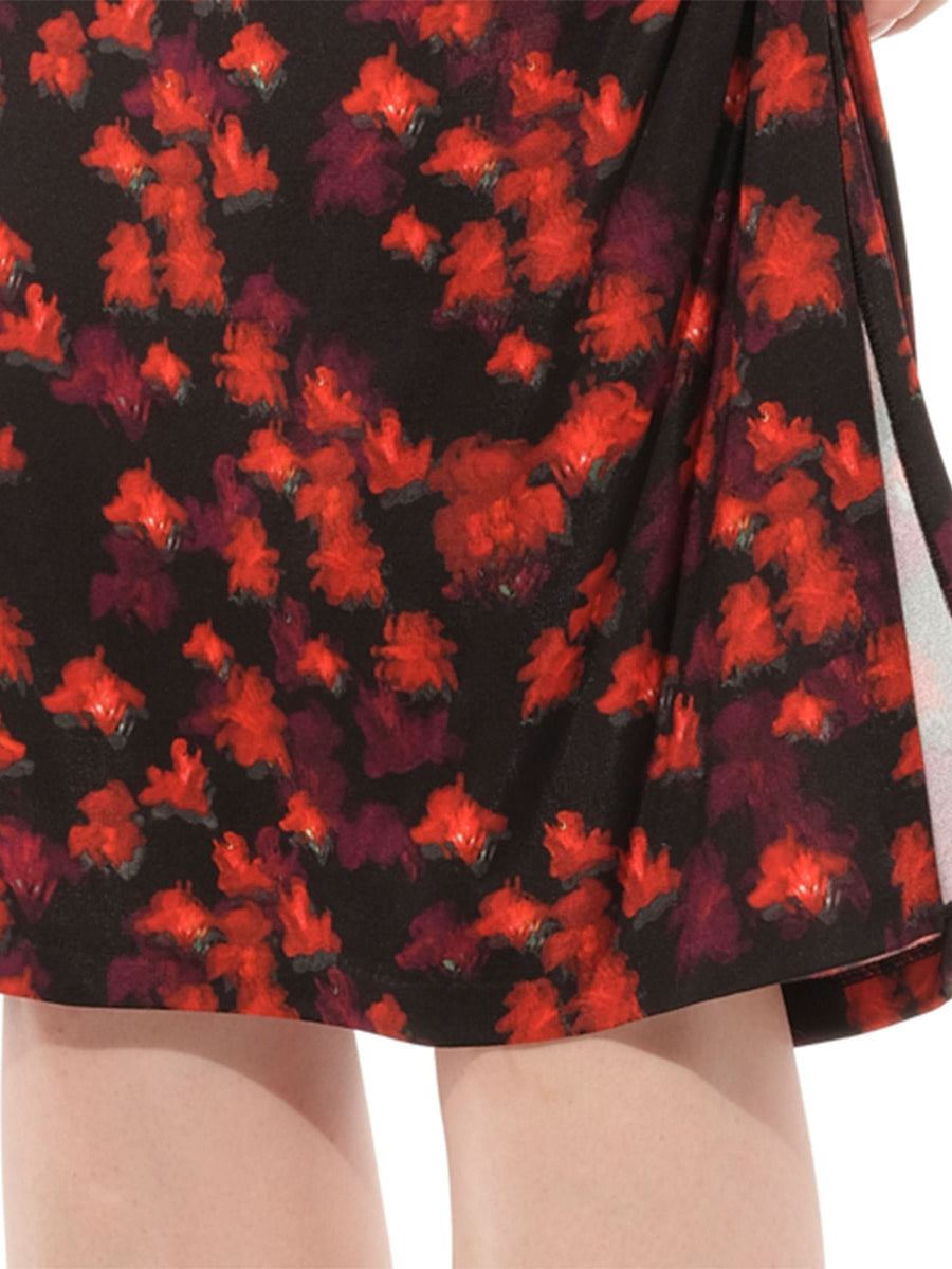 Flower Skirt in Black/Red