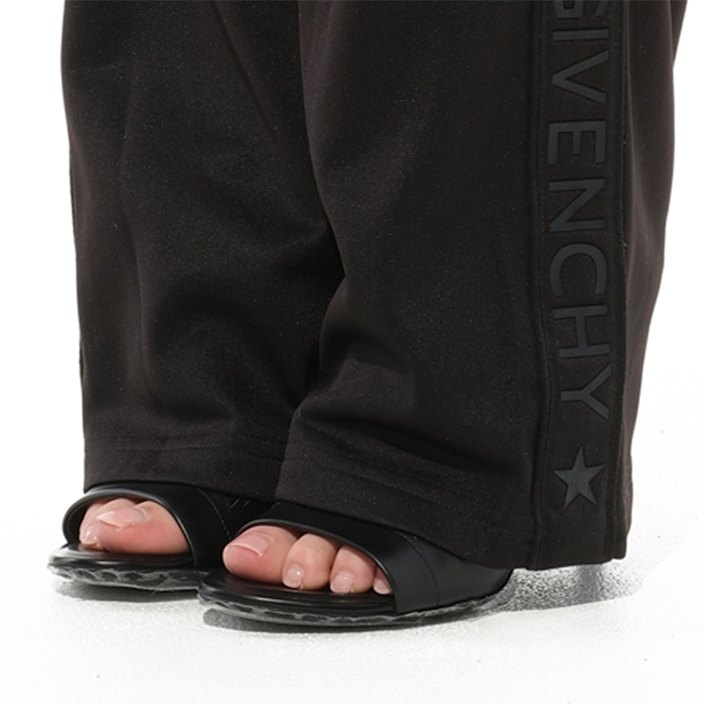 Givenchy Trousers 17X5701420 000