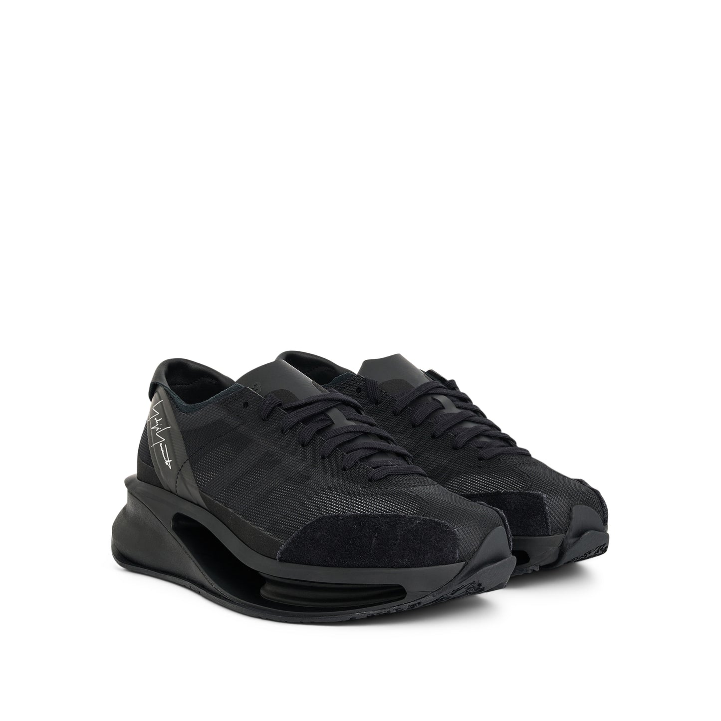S-Gendo Run Sneaker in Black