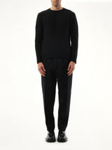 Cashmere Seamless Sweater in Black
