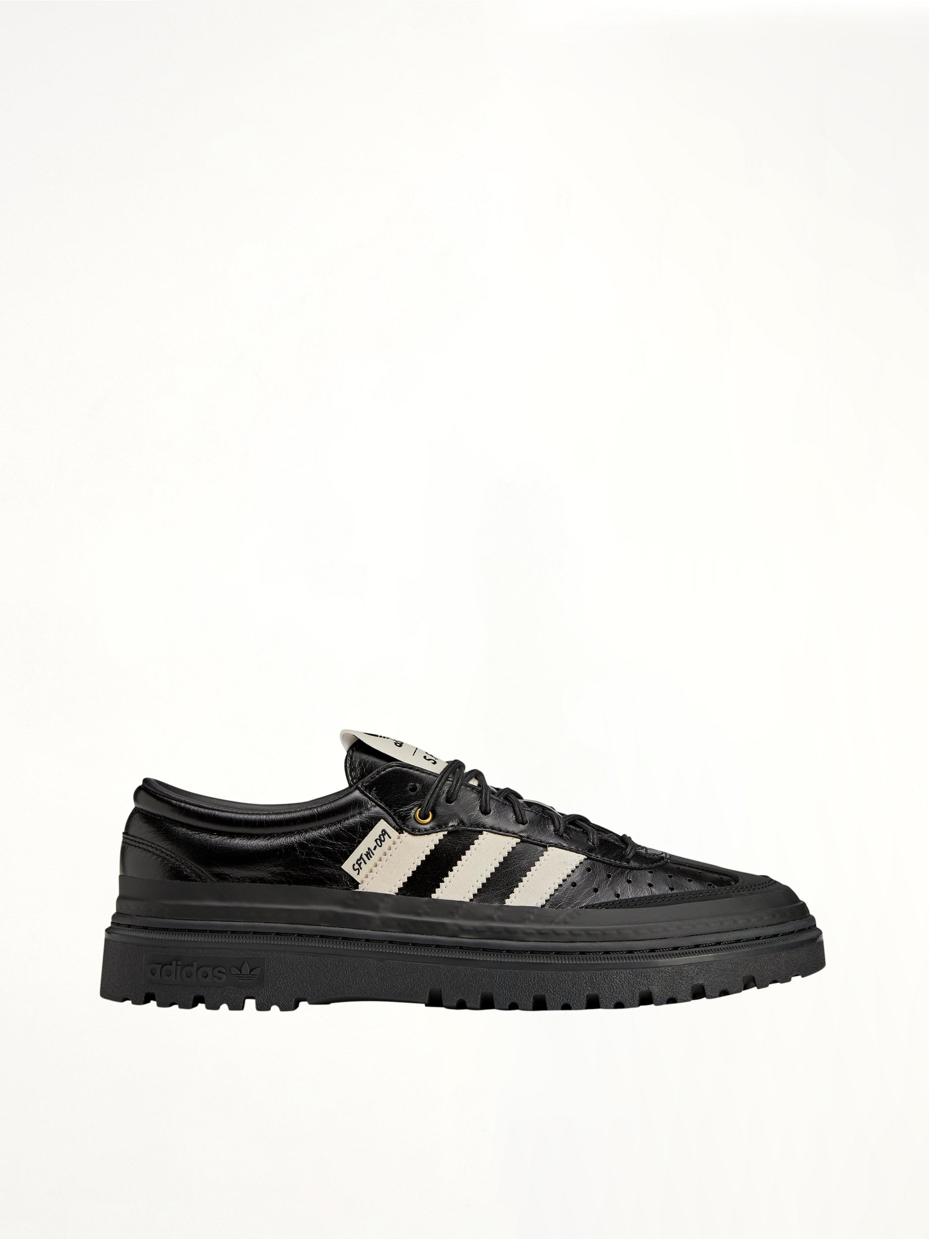 Adidas x SFTM Samba LX Freizeit in Core Black
