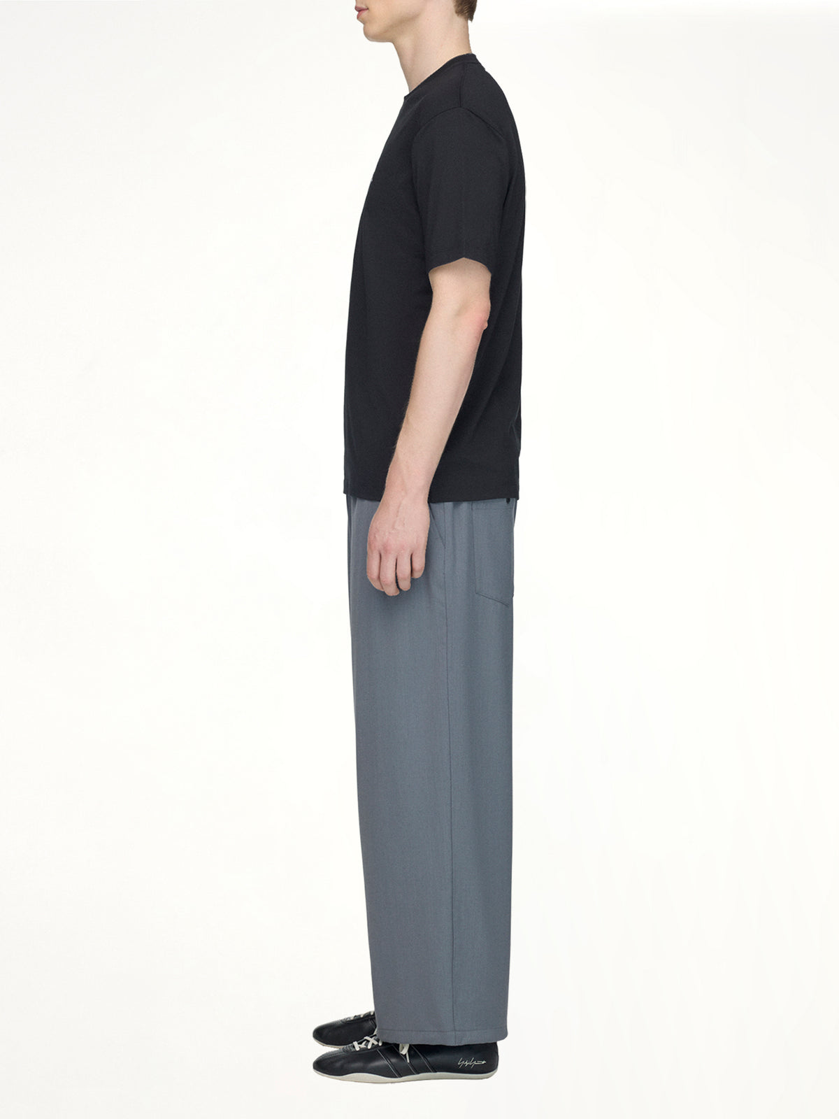 Liquid Logo LS T-Shirt in Black