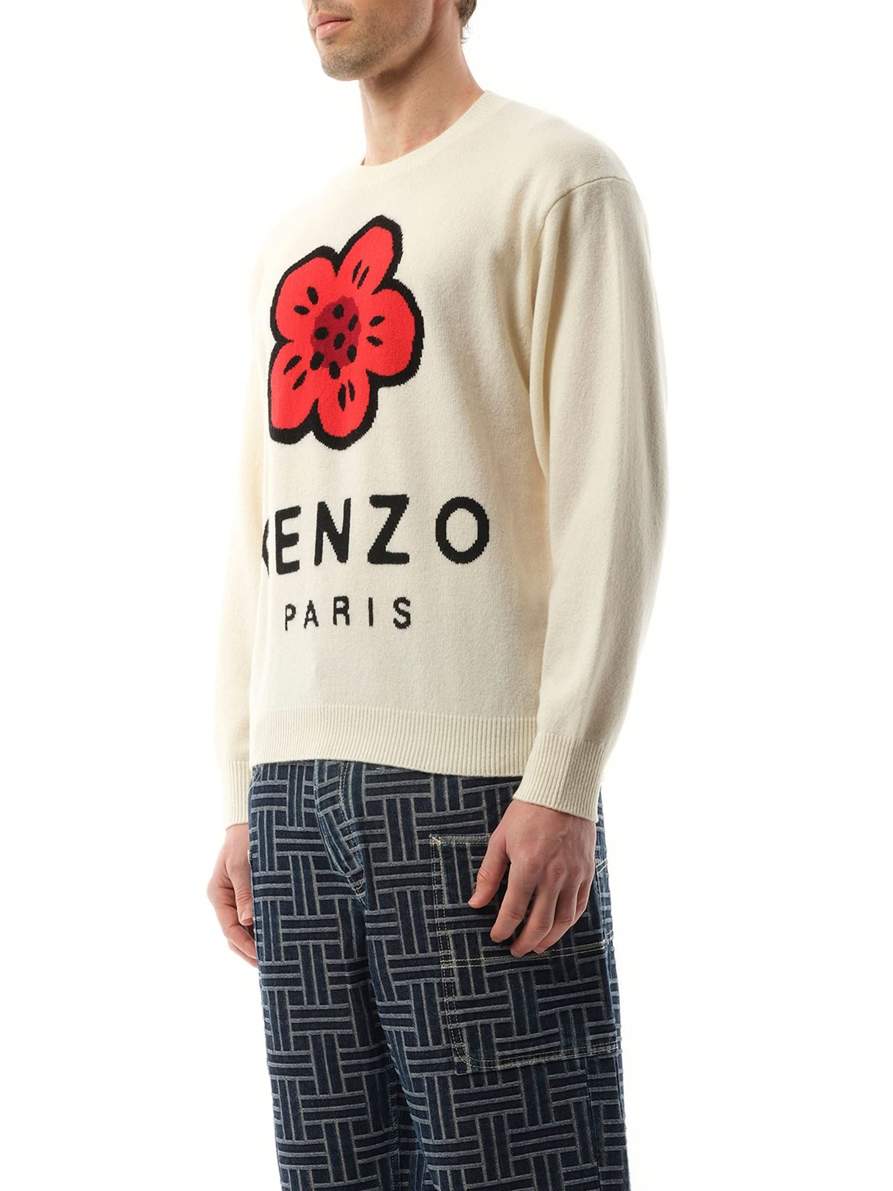 Knit Boke Flower Placed Sweater in Off White