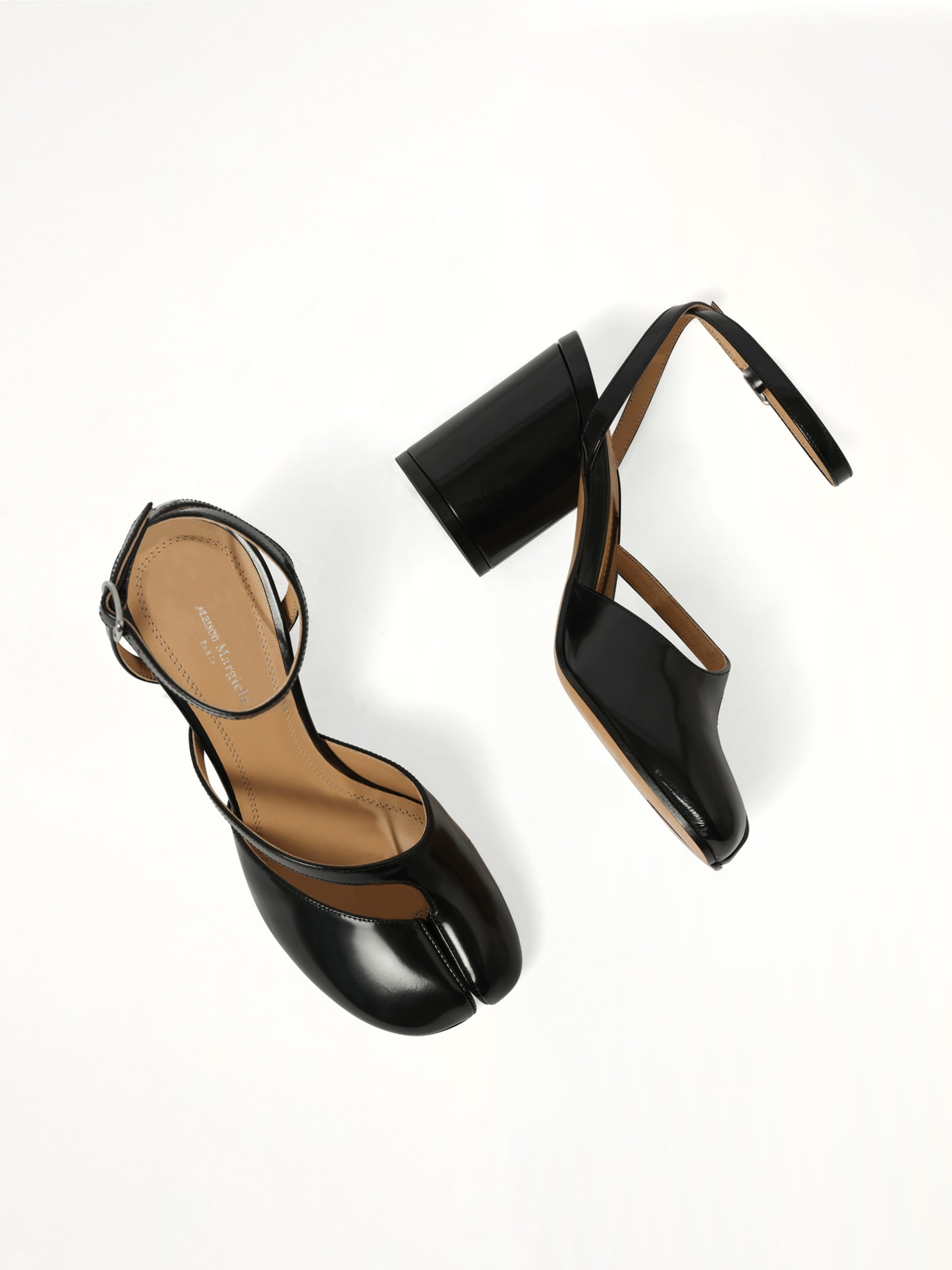Tabi Sandal Pump H80 in Black