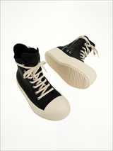 Mega Bumper Sneaker in Black/Milk