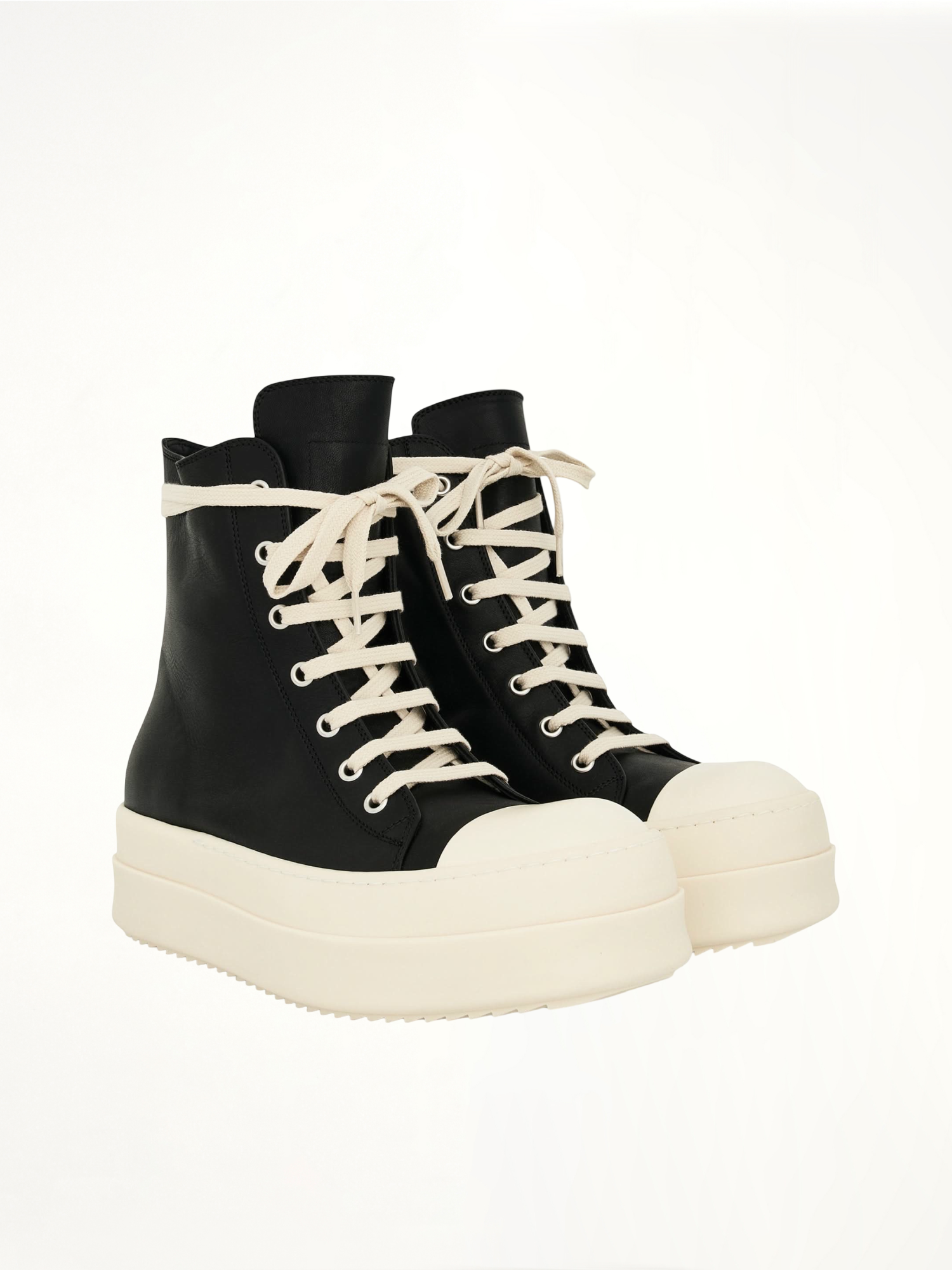 Mega Bumper Sneaker in Black/Milk