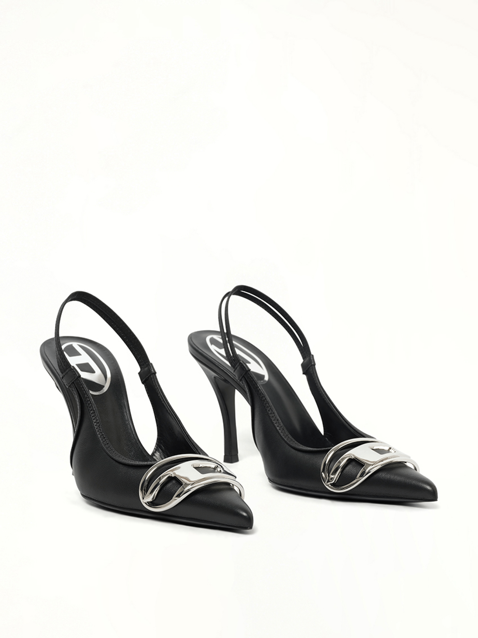 D-VENUS Pumps in Black Front View | DIESEL