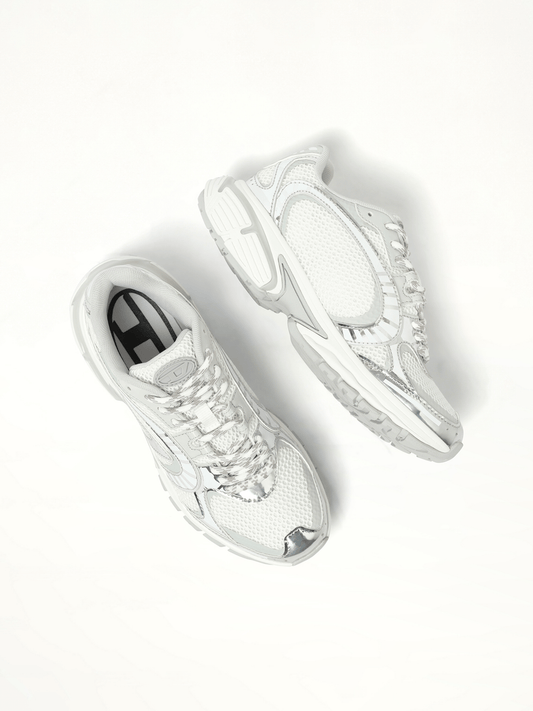 S-PRO-V-DENSE Low Sneaker in White/Silver