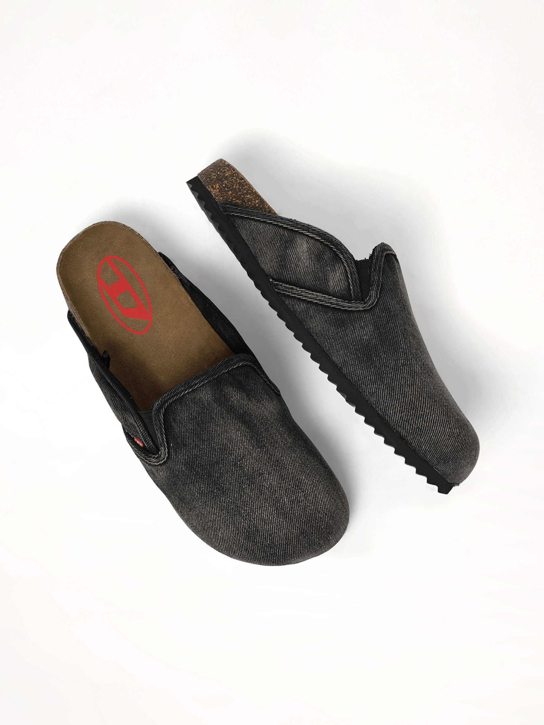 D-WOODSTOCK Slip-on in Black Top View | DIESEL