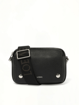 Calfskin Pebble Messenger Small in Black