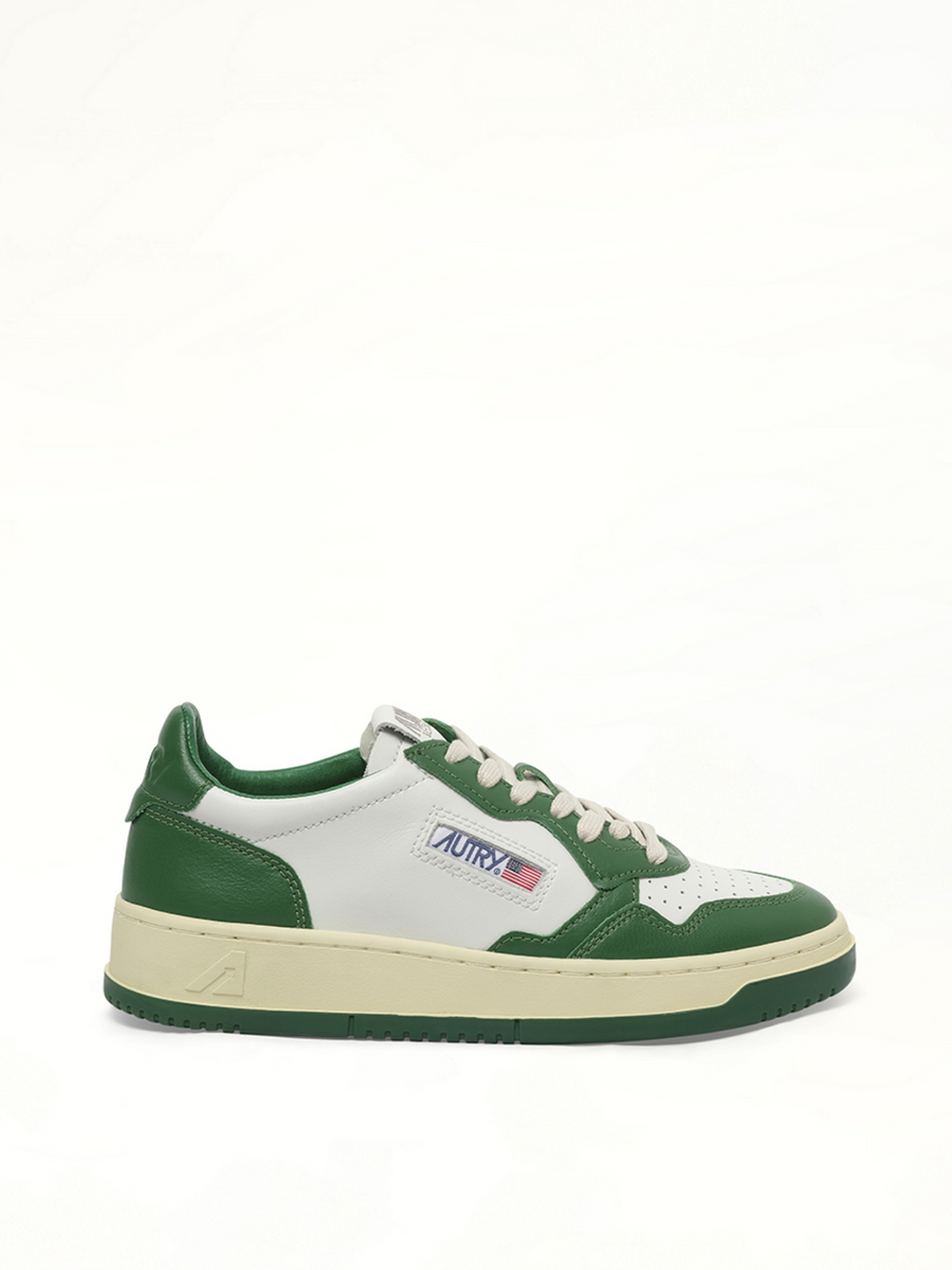 Medalist Low Bicolour Sneakers in White/Green Side View | AUTRY
