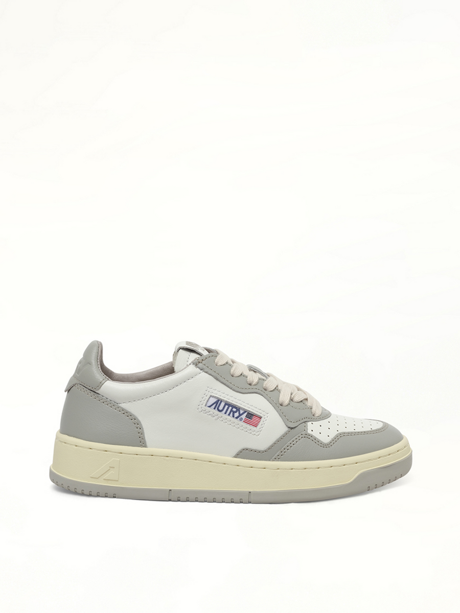 Medalist Low Sneakers in White/Vapor Side View | AUTRY