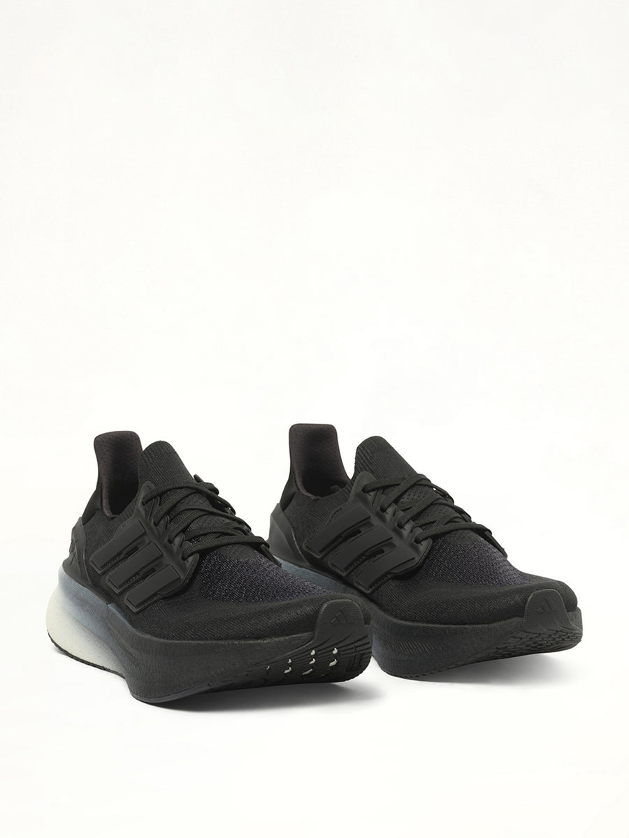 Ultraboost Light 5 in Black Front View | Y-3