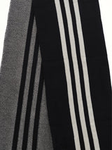 Cl Scarf in Black