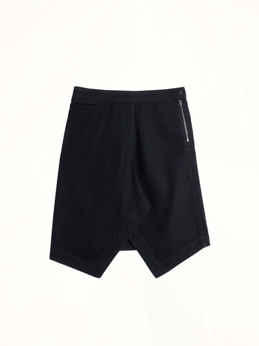 Asymmetric Short Skirt in Black