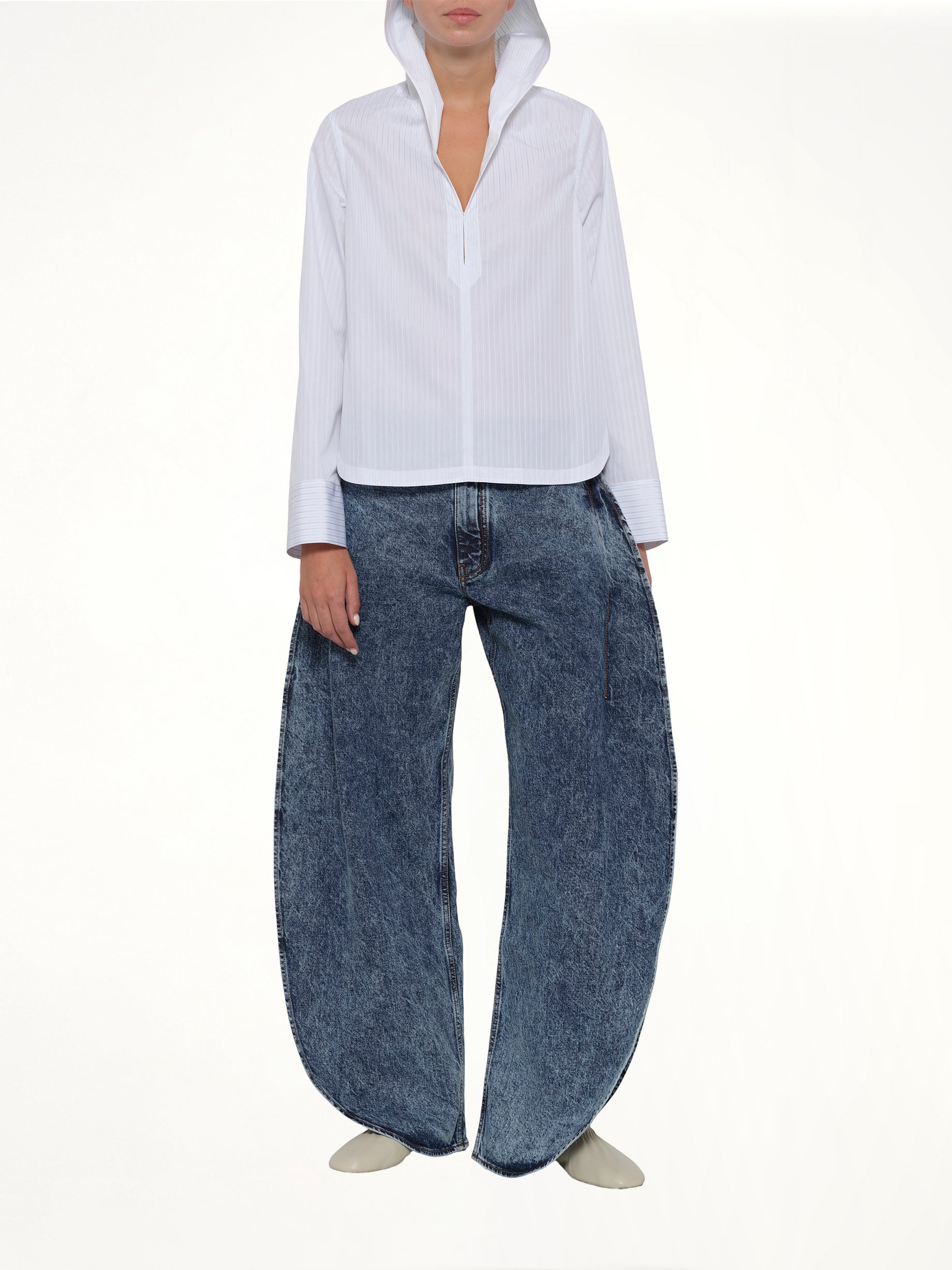 ALAIA Hooded Shirt in White Full Reference from MARAIS