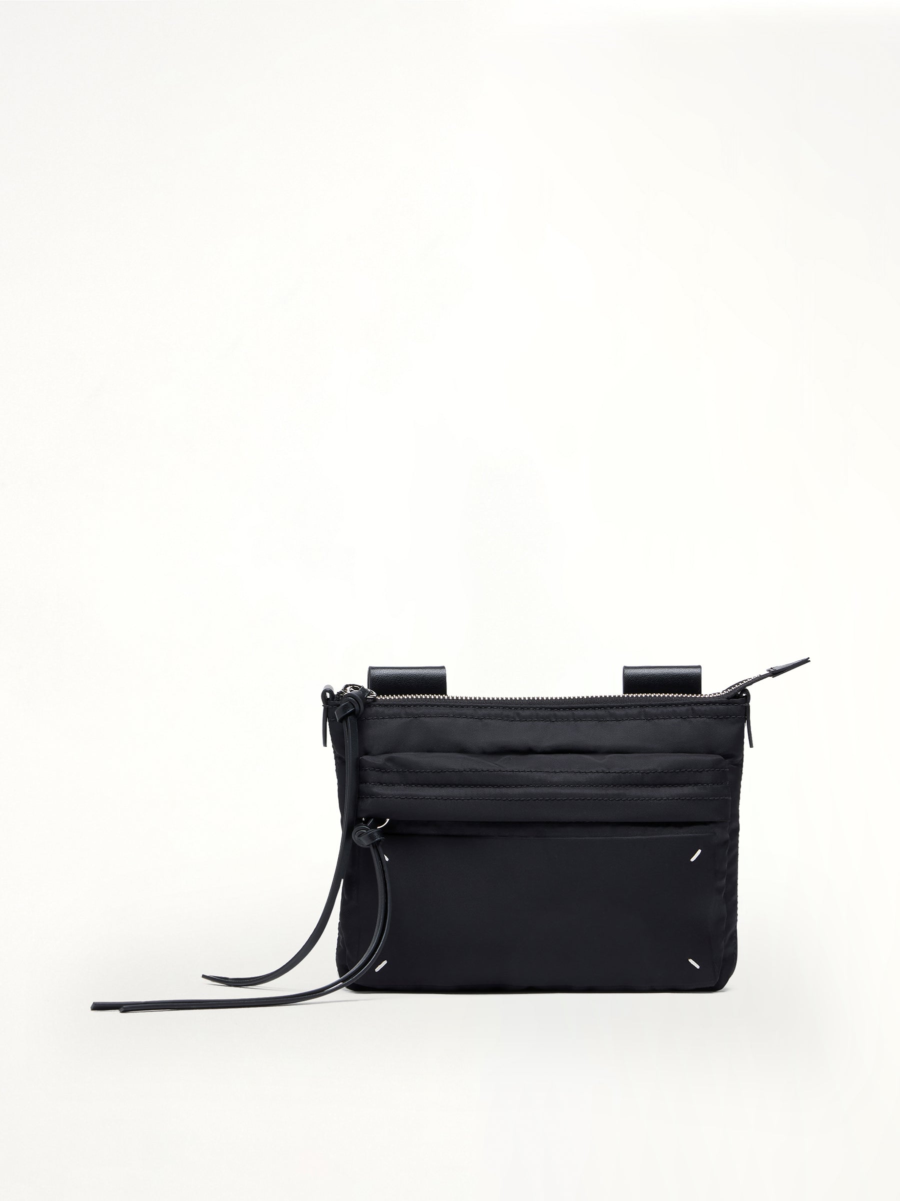 Zip Line Camera Bag in Black