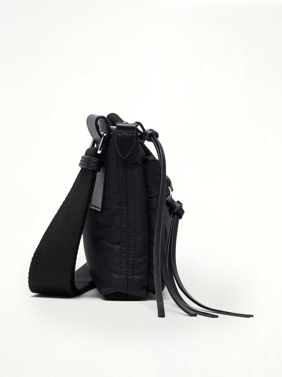 Zip Line Camera Bag in Black