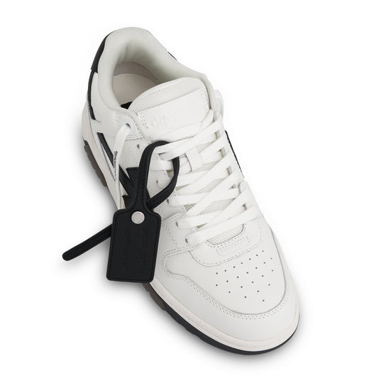 Out Of Office Calf Leather Sneakers in White/Black