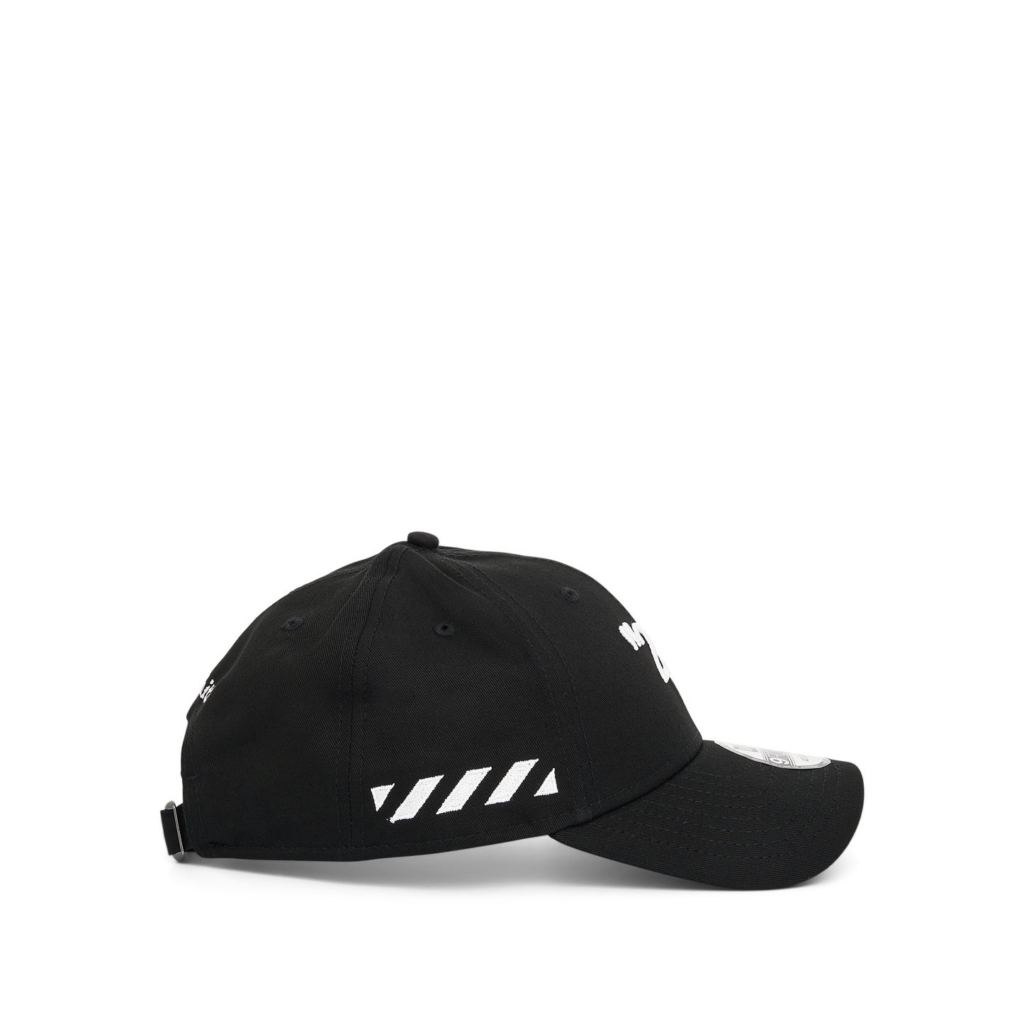 Kit Capsule Cap in Black White