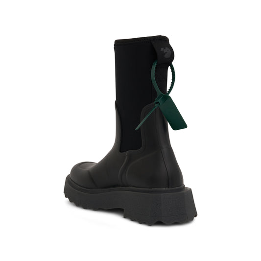 Sponge Rubber Rainboot in Black/White