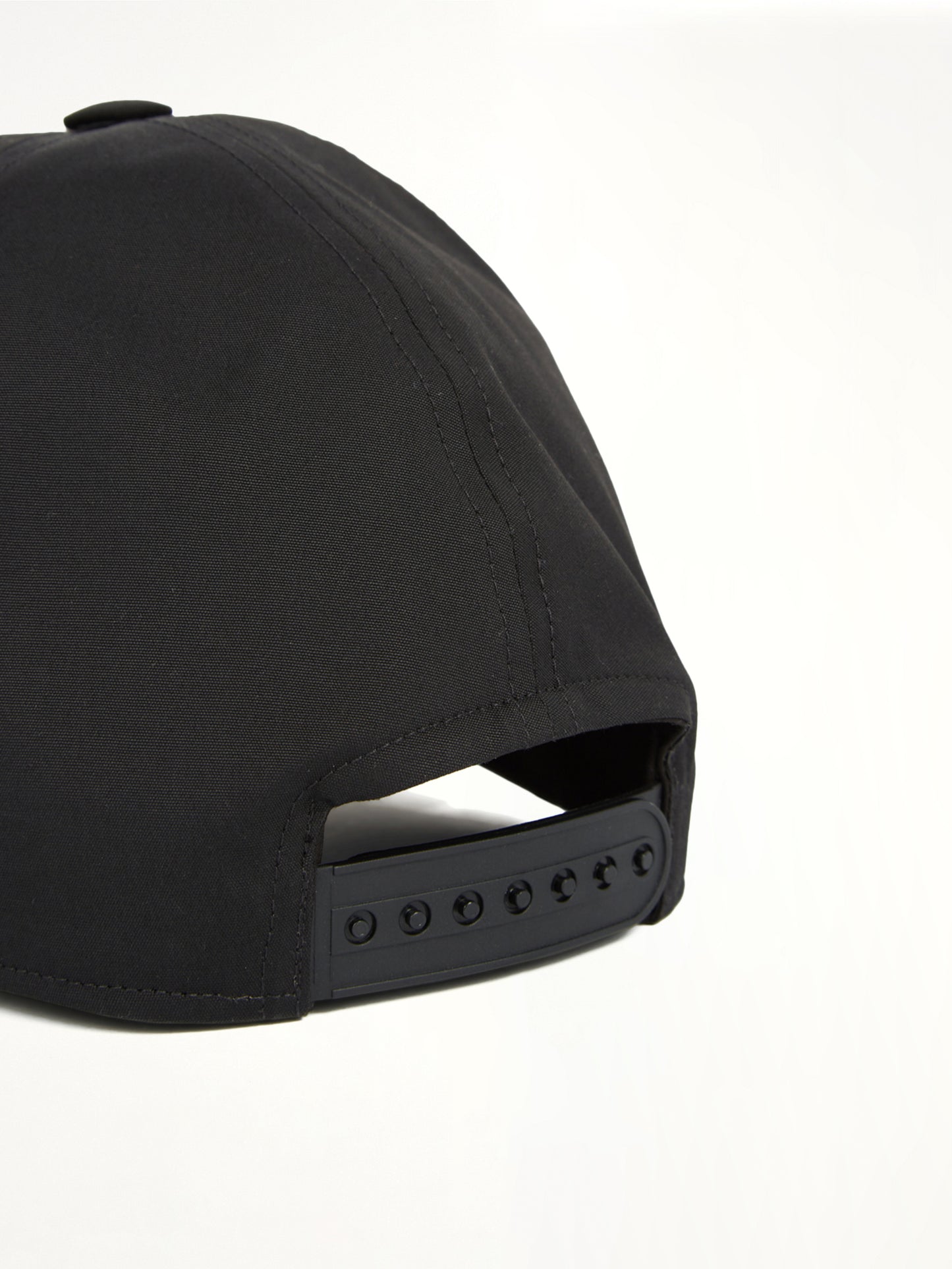 "Love" Baseball Cap in Black