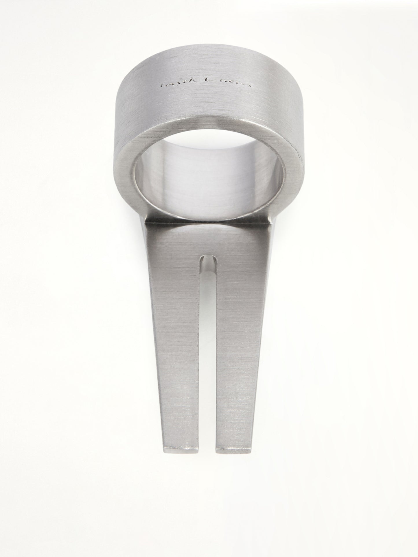 Open Trunk Ring in Silver