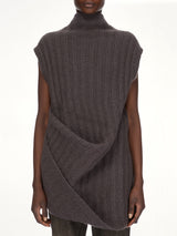 Babel Top in Dark Dust