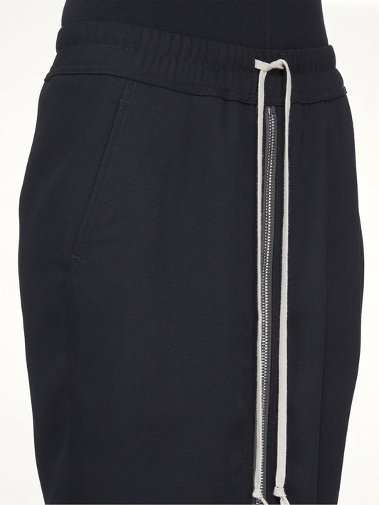 Zipped Short Pillar in Black