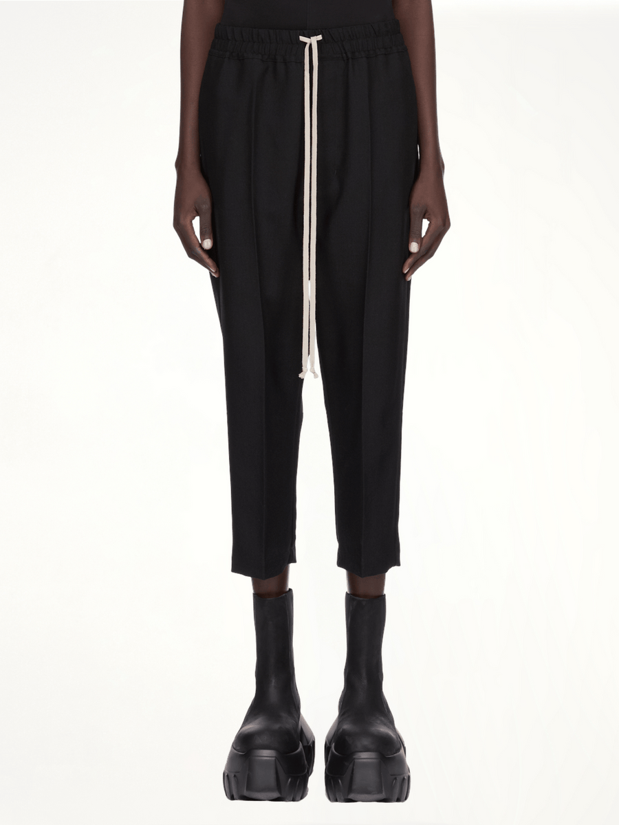 Drawstring Astaires Cropped in Black
