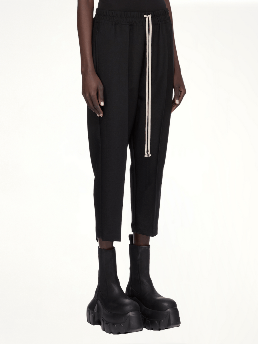 Drawstring Astaires Cropped in Black