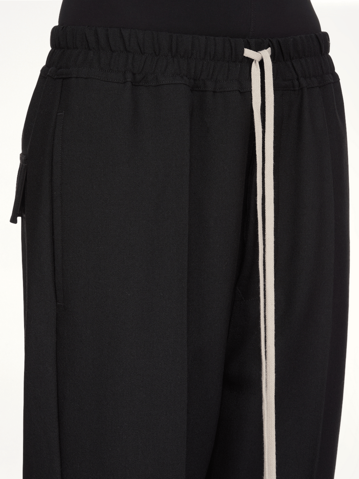Drawstring Astaires Cropped in Black