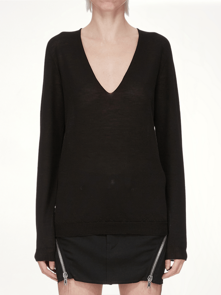 Merino V-Neck Pull in Black