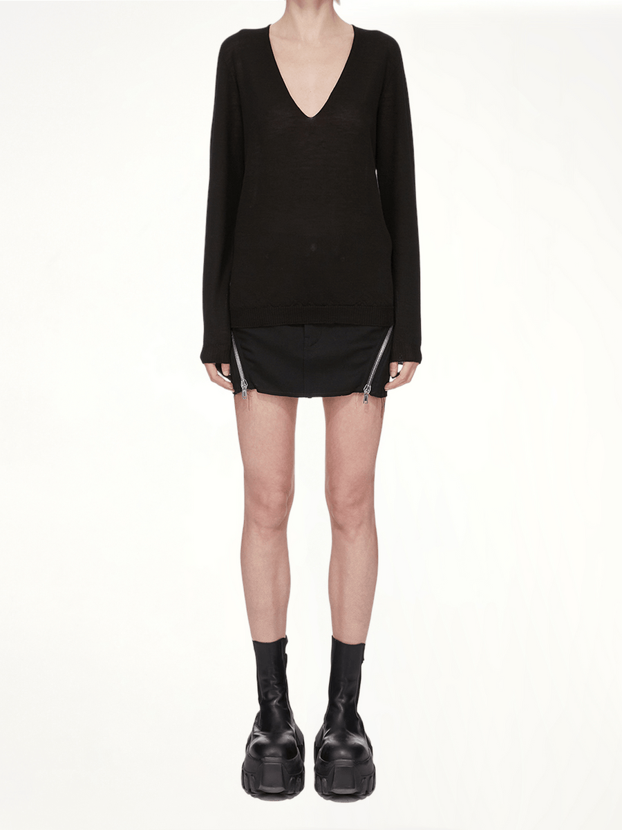 Merino V-Neck Pull in Black