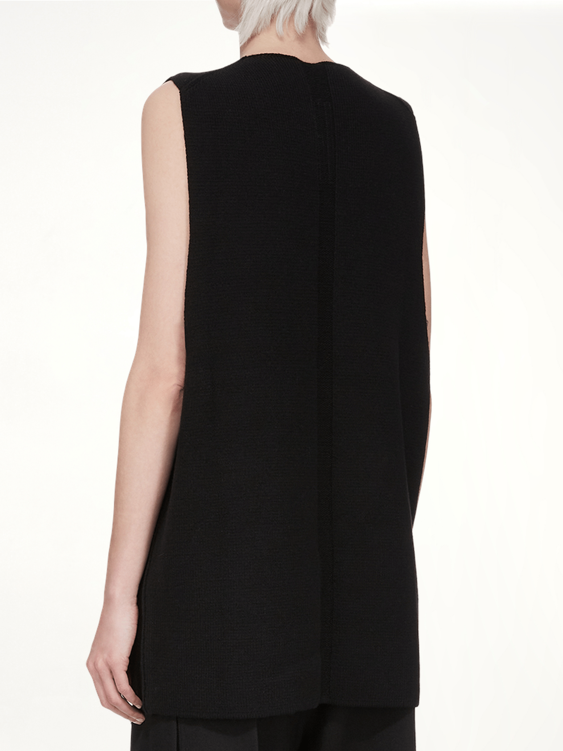 V Tank Sweater in Black