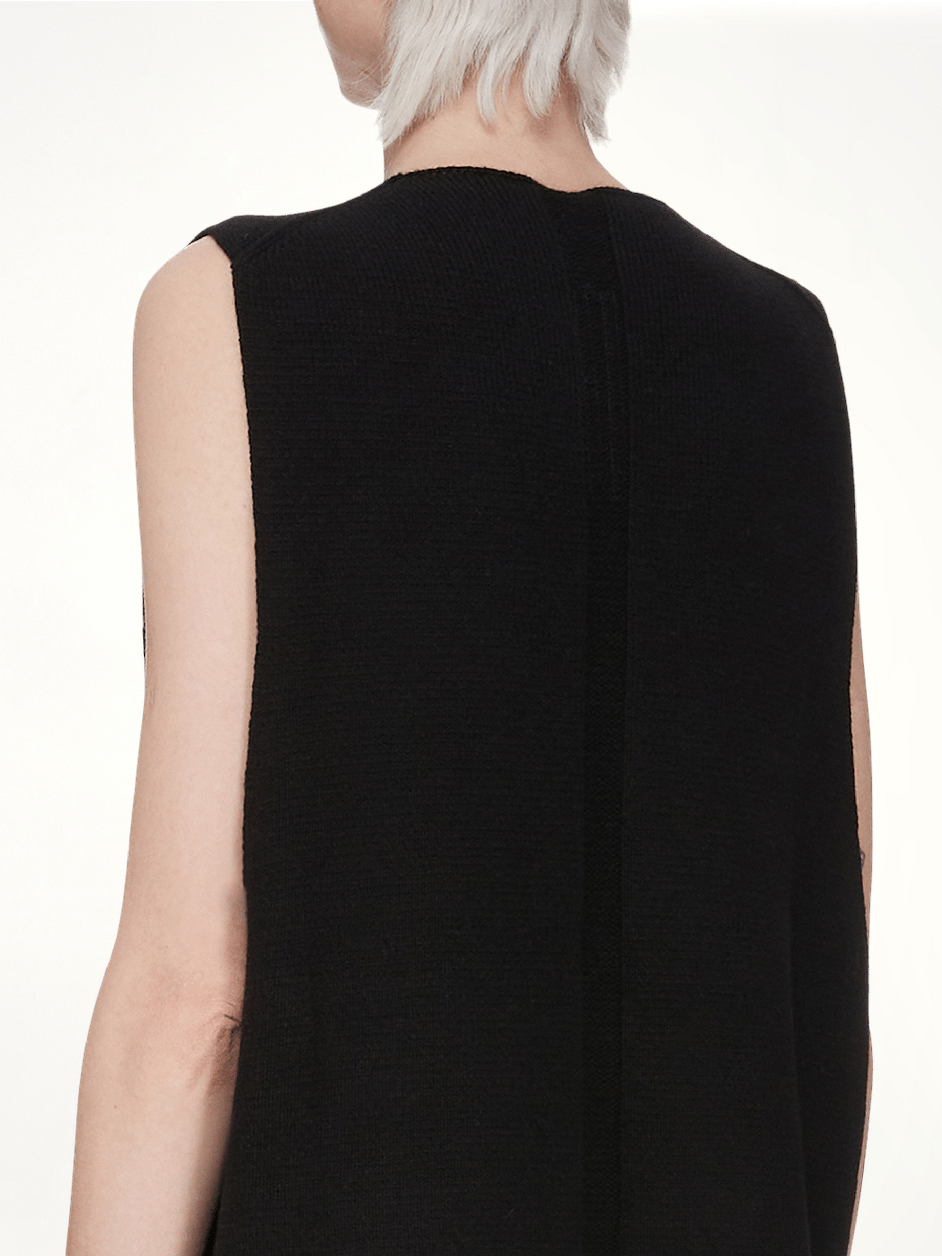 V Tank Sweater in Black