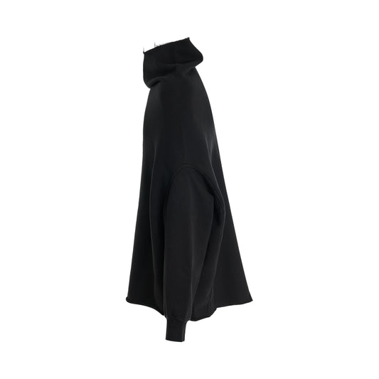 Shroud Sweatshirt in Black