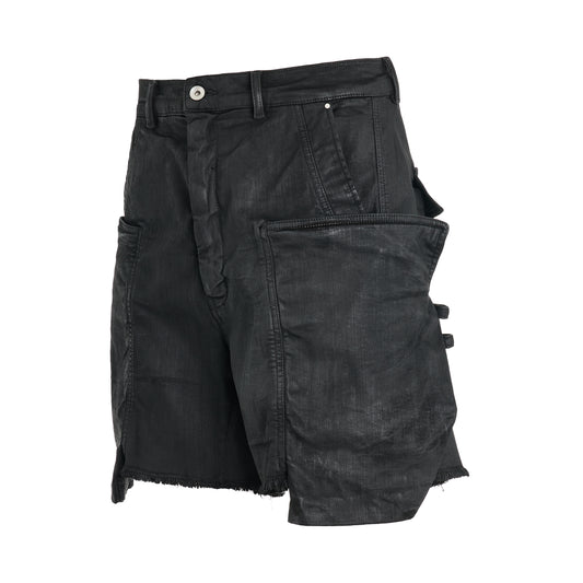 Stefan Cargo Shorts in Black Wax