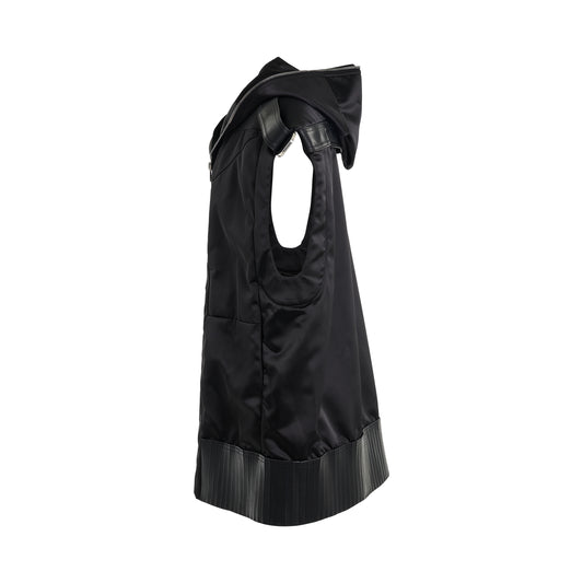 Lido Sleeveless Zip Vest with Hood in Black