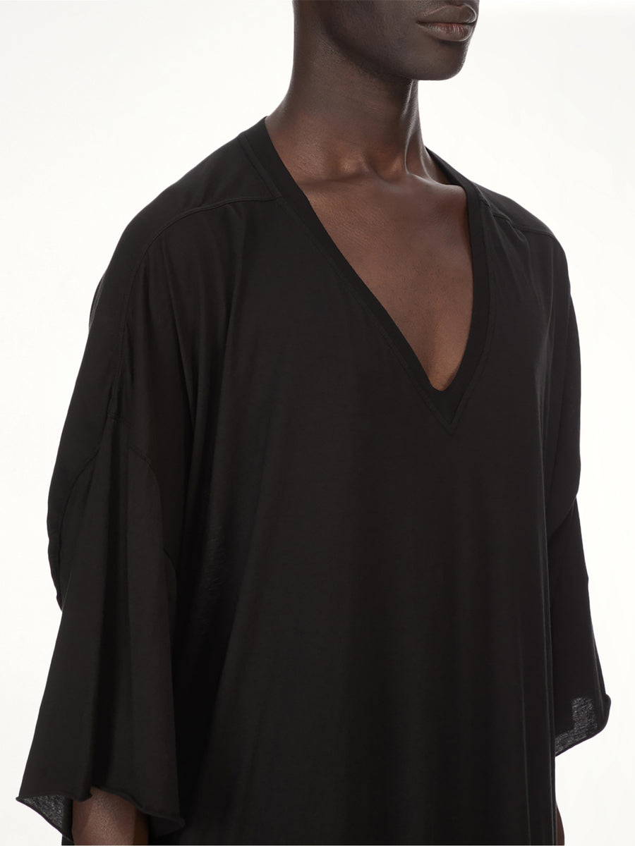 V Tommy T-Shirt in Black